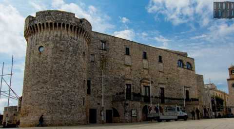 Conversano, sotto il Castello  nascosto un antico tesoro: oro e gioielli per milioni di euro